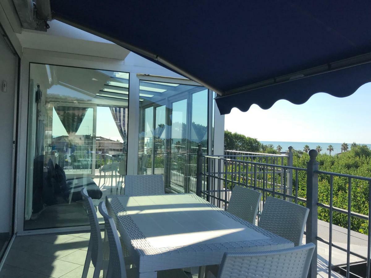 Ferienwohnung Attico Sul Mare Fermo Exterior foto