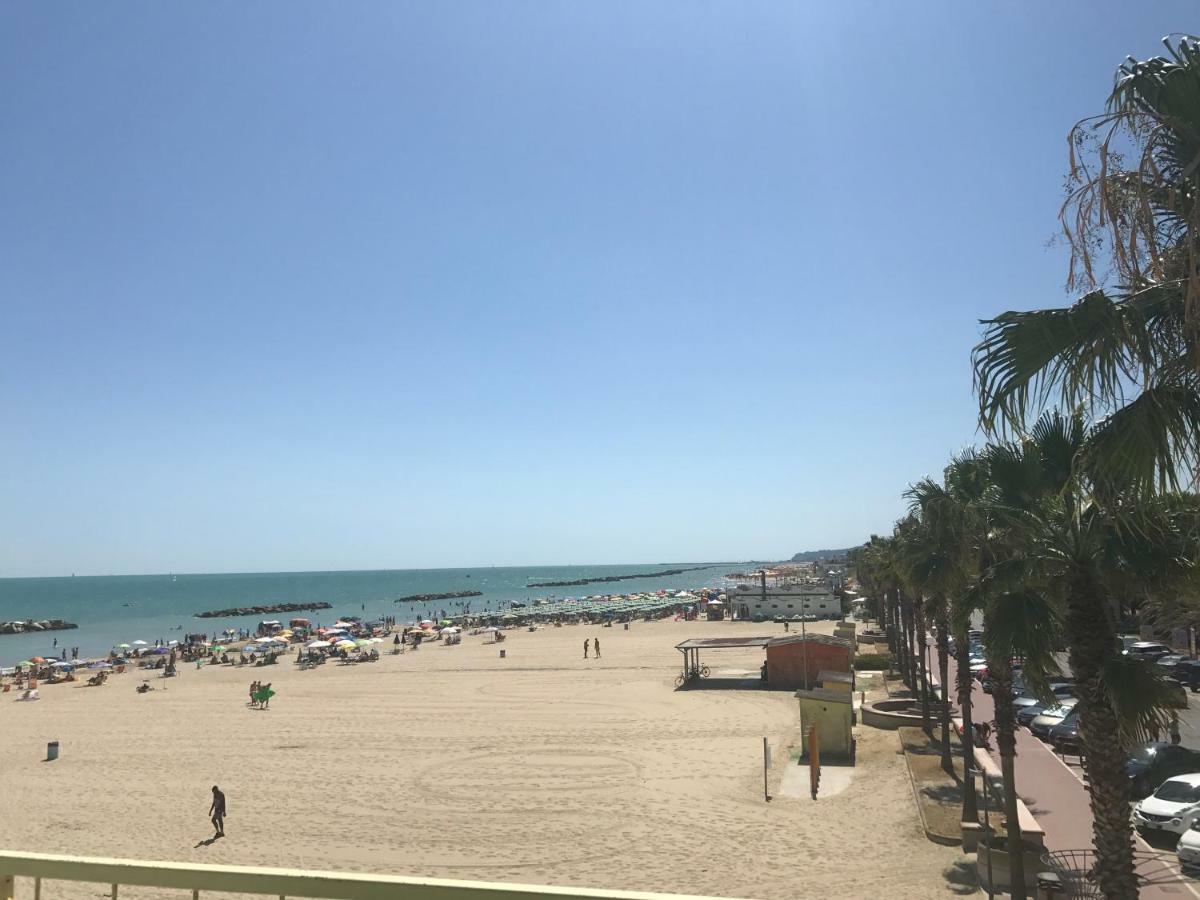 Ferienwohnung Attico Sul Mare Fermo Exterior foto